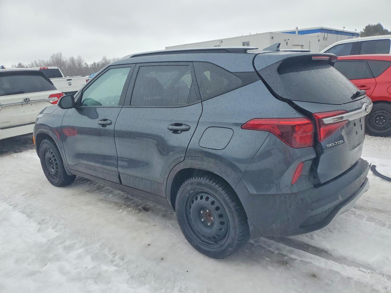 2021 Kia Seltos Lx - Image 2