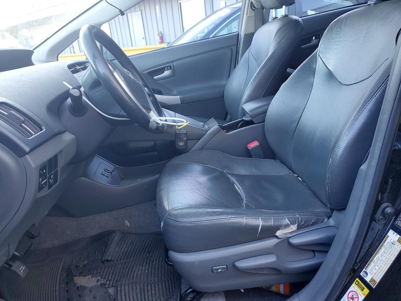 2011 Toyota Prius Four - Фото 7