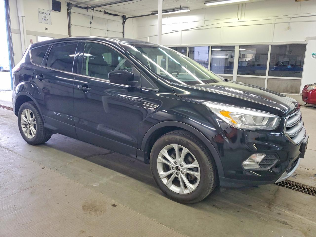 2017 Ford Escape Se - Фото 4