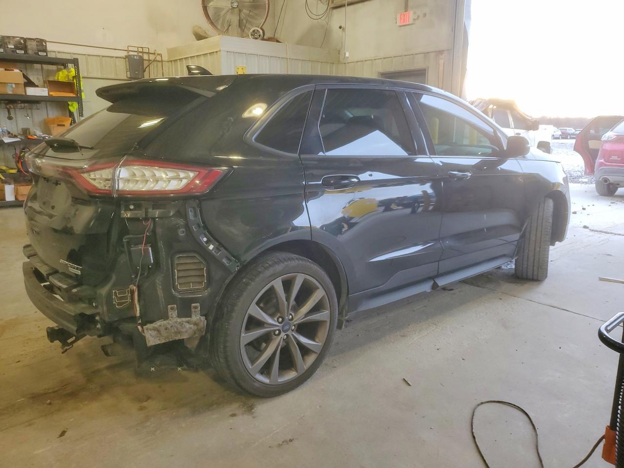 2015 Ford Edge Sport - Фото 3