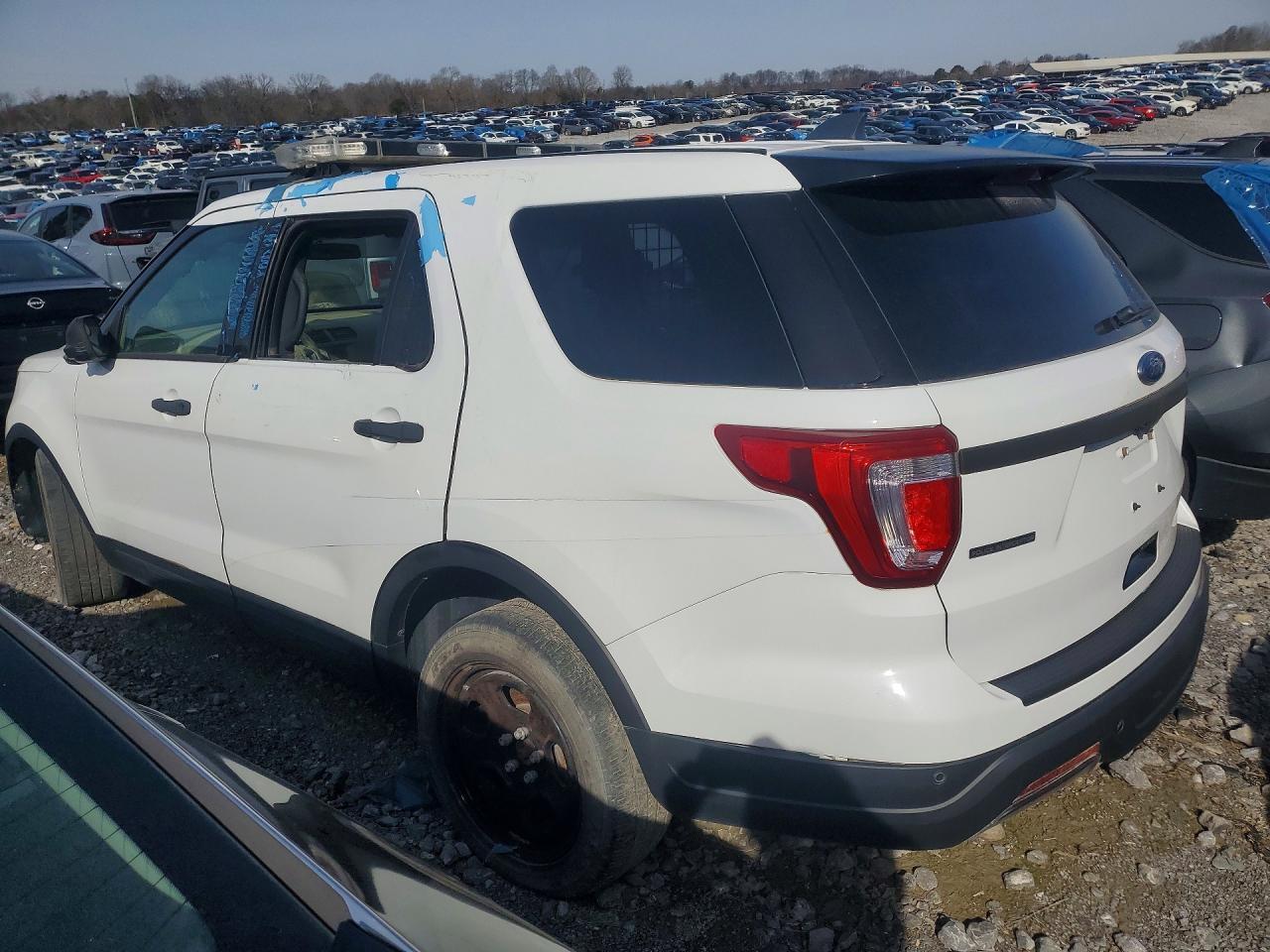 2019 Ford Explorer Police Interceptor - Image 2