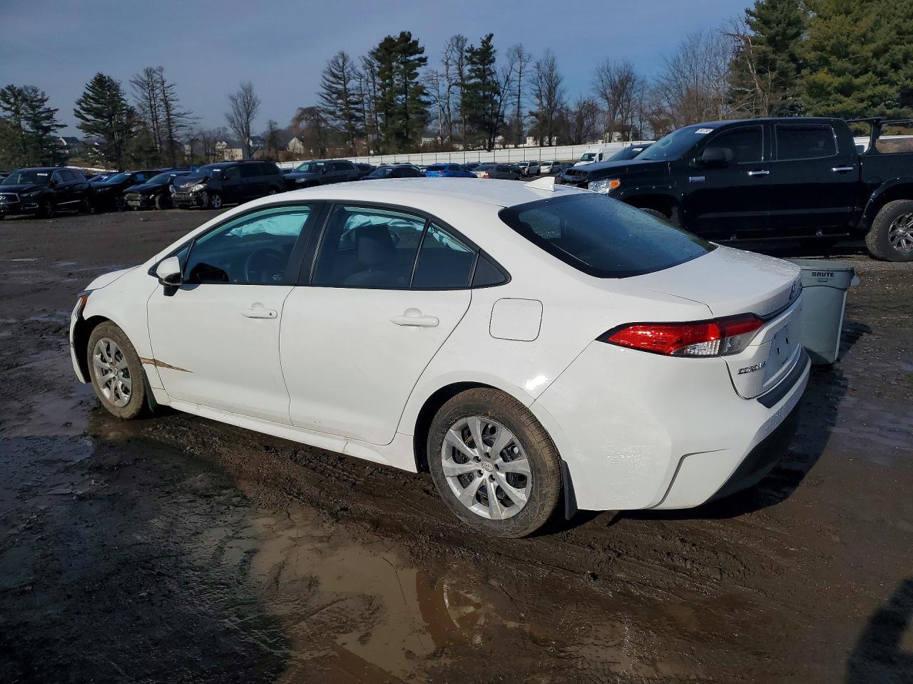 2023 Toyota Corolla Le - Фото 2