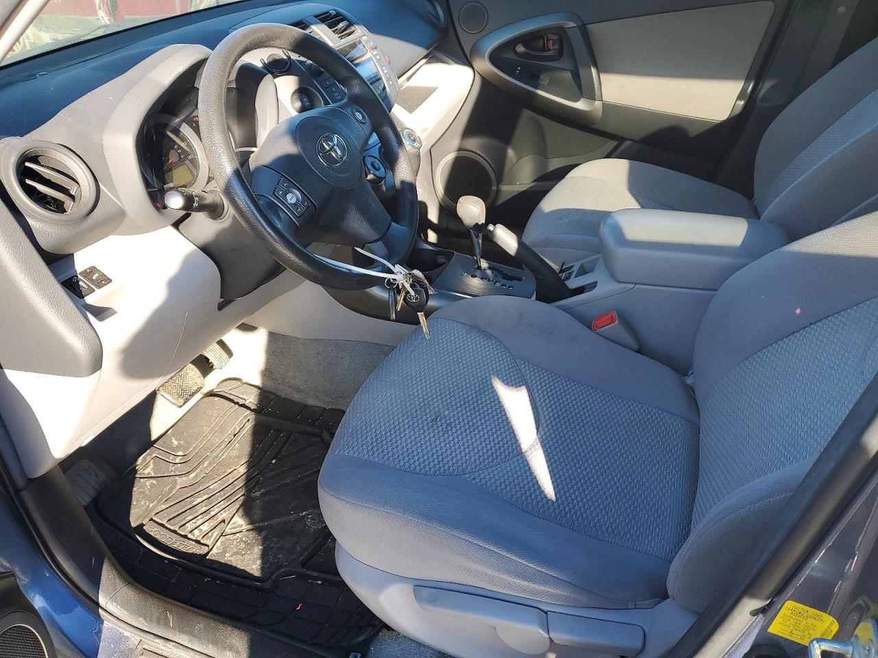 2011 Toyota Rav4 Base - Image 7