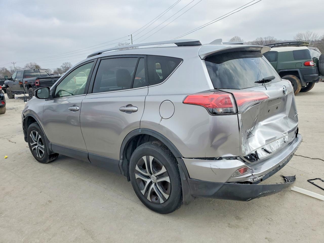 2018 Toyota Rav4 Le - Image 2