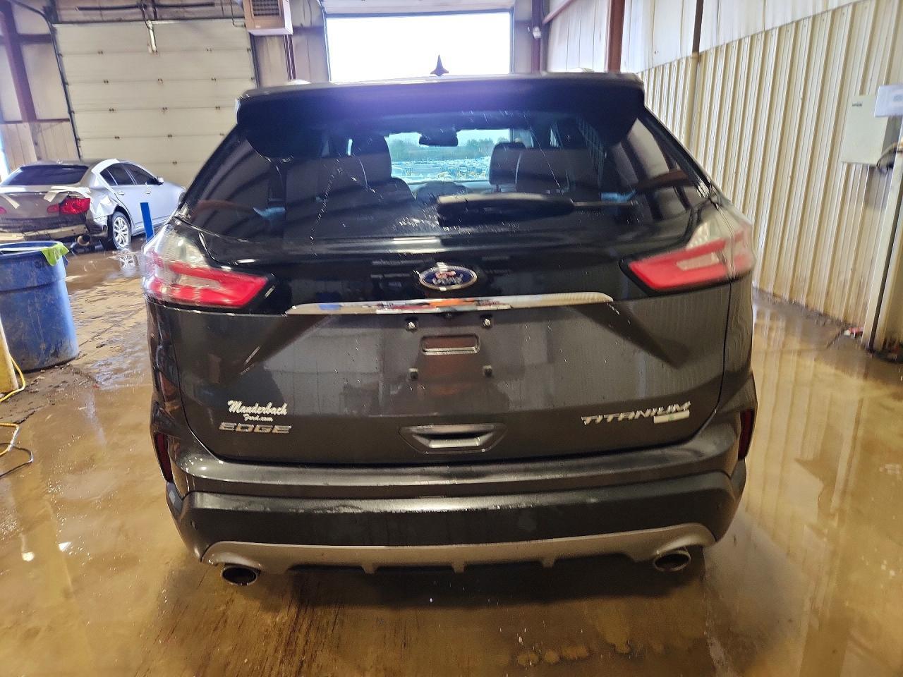 2020 Ford Edge Titanium - Image 6