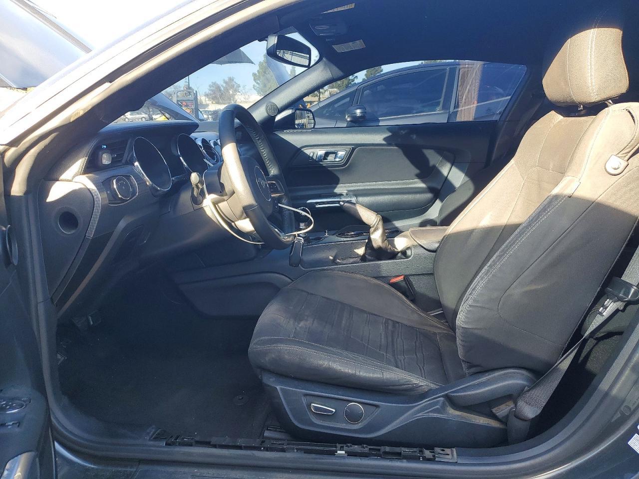 2016 Ford Mustang Gt - Фото 7