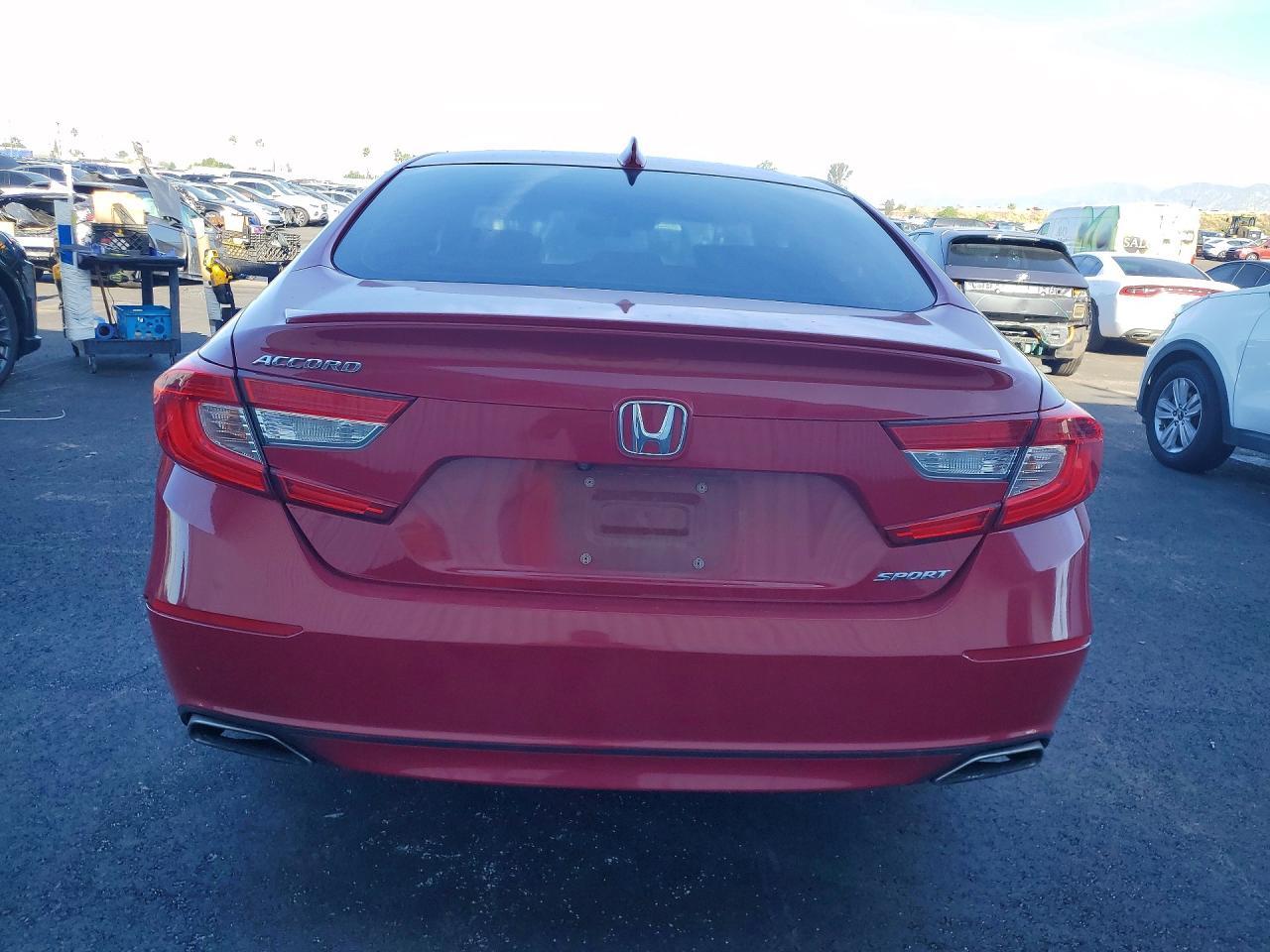 2018 Honda Accord Sport - Image 6