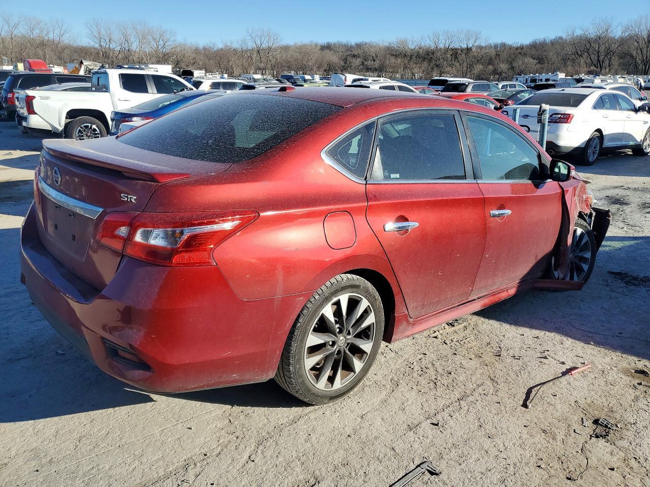 2019 Nissan Sentra Sr - Фото 3