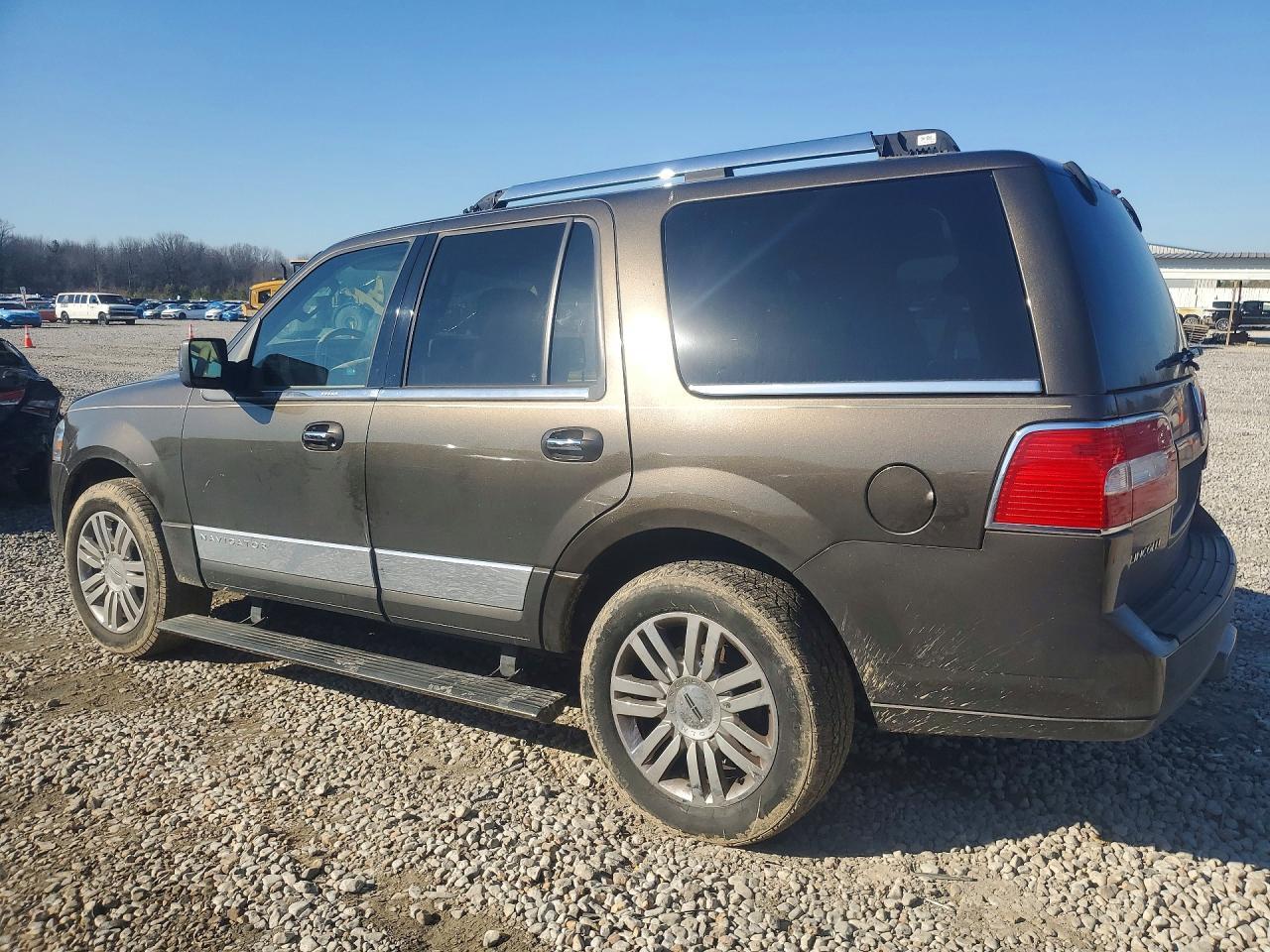 2008 Lincoln Navigator - Фото 2