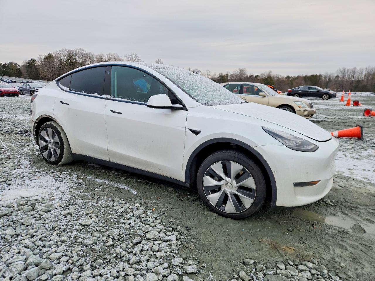 2021 Tesla Model Y - Image 4