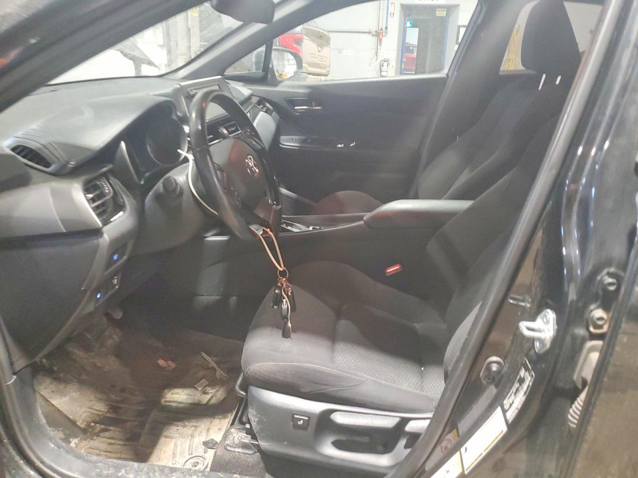 2018 Toyota C-Hr Xle - Image 7