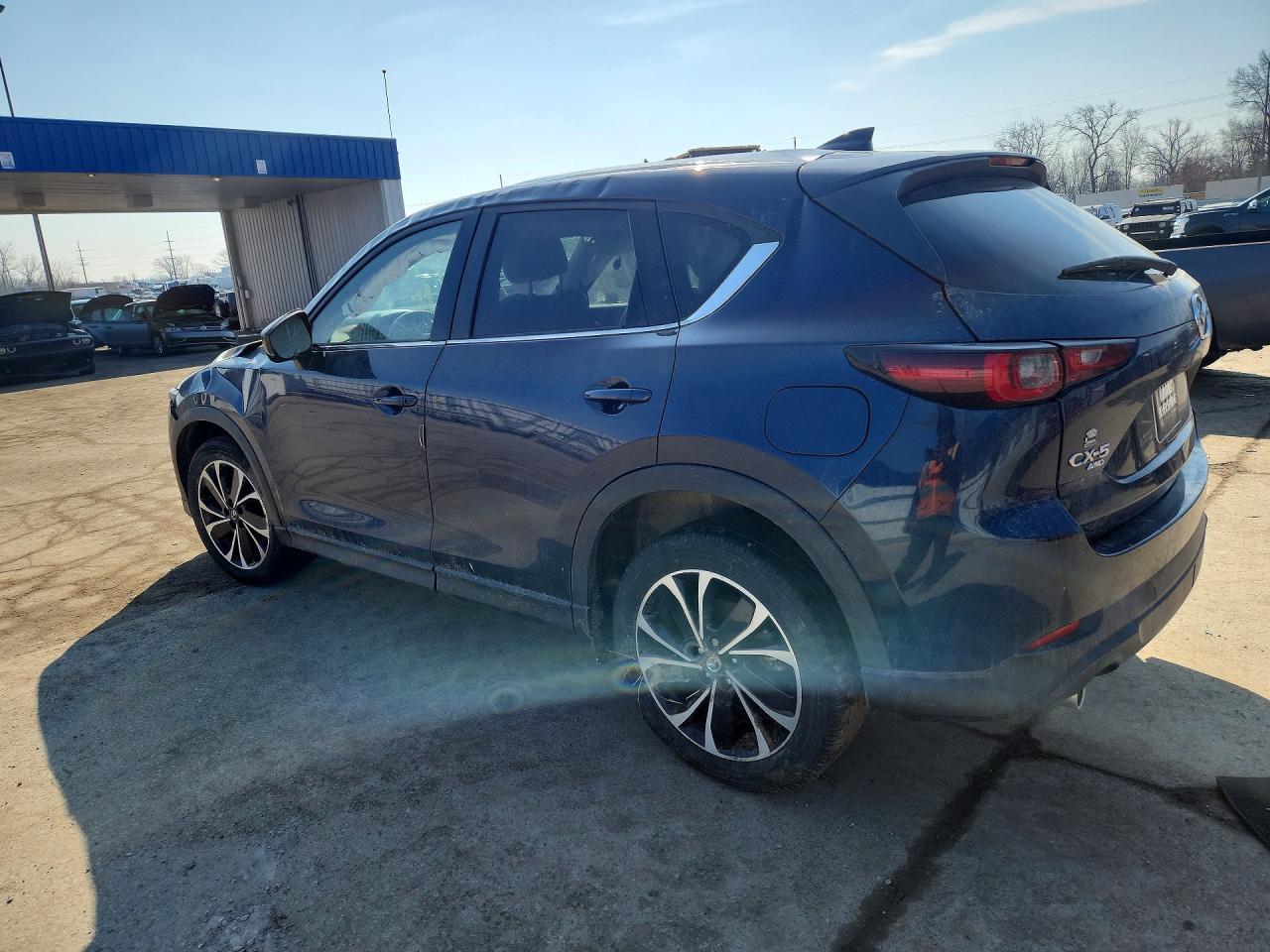 2022 Mazda Cx-5 Premium - Фото 2