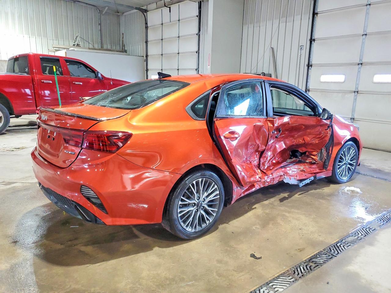 2023 Kia Forte Gt-Line - Фото 3