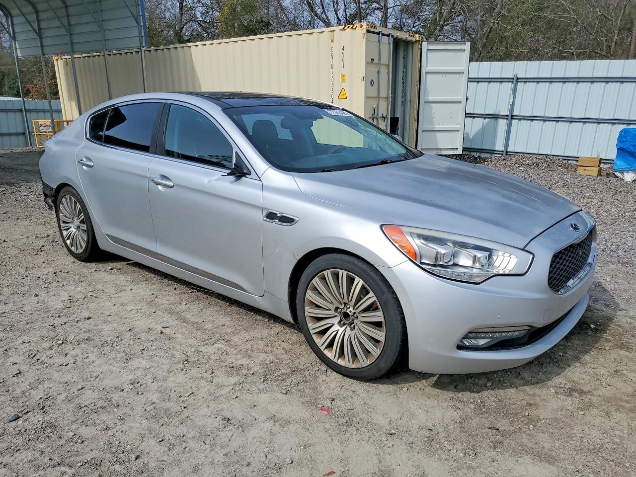 2015 Kia K900 - Image 4