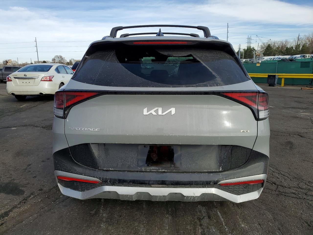 2023 Kia Sportage - Image 6