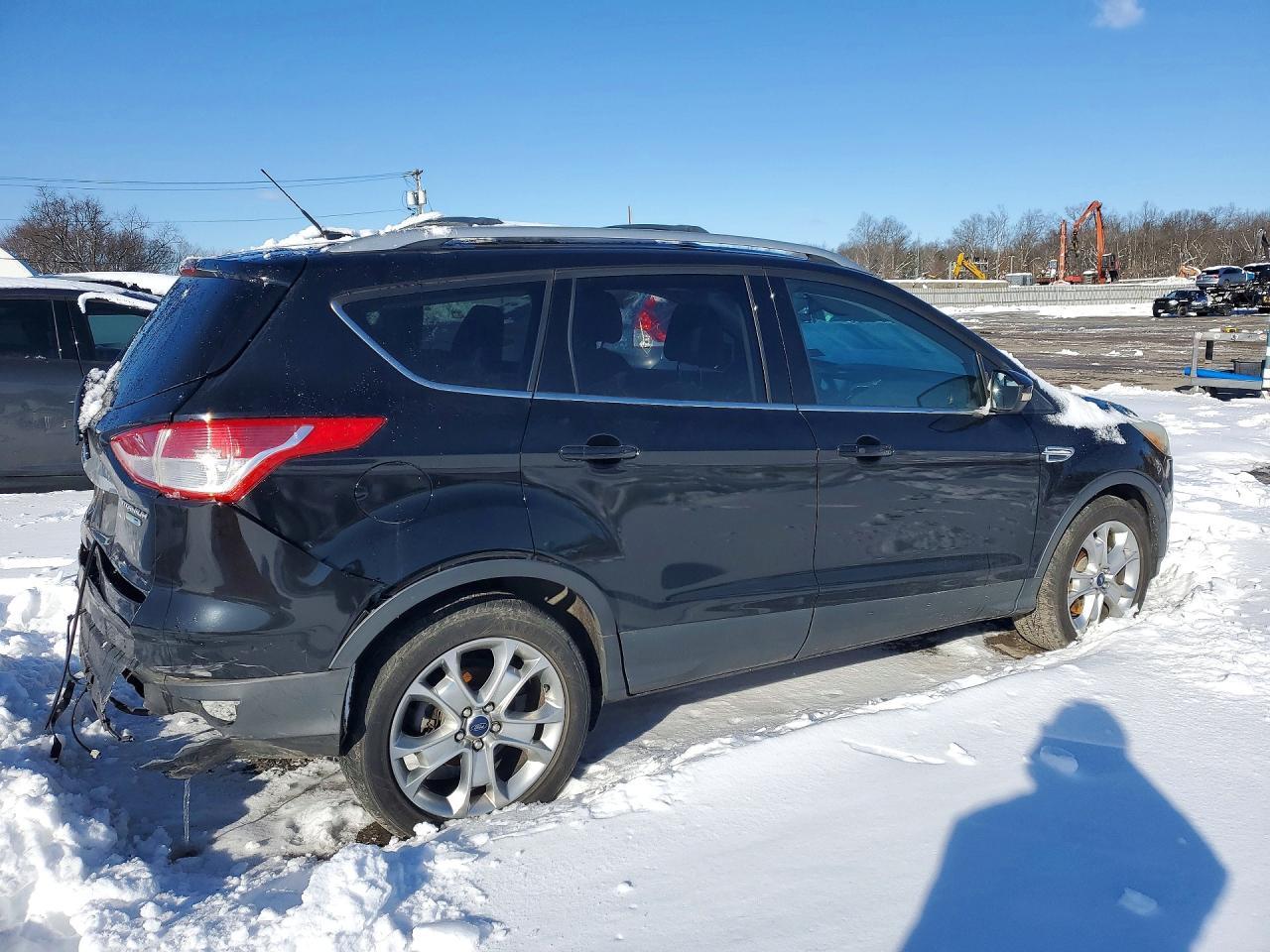 2016 Ford Escape Titanium - Image 3