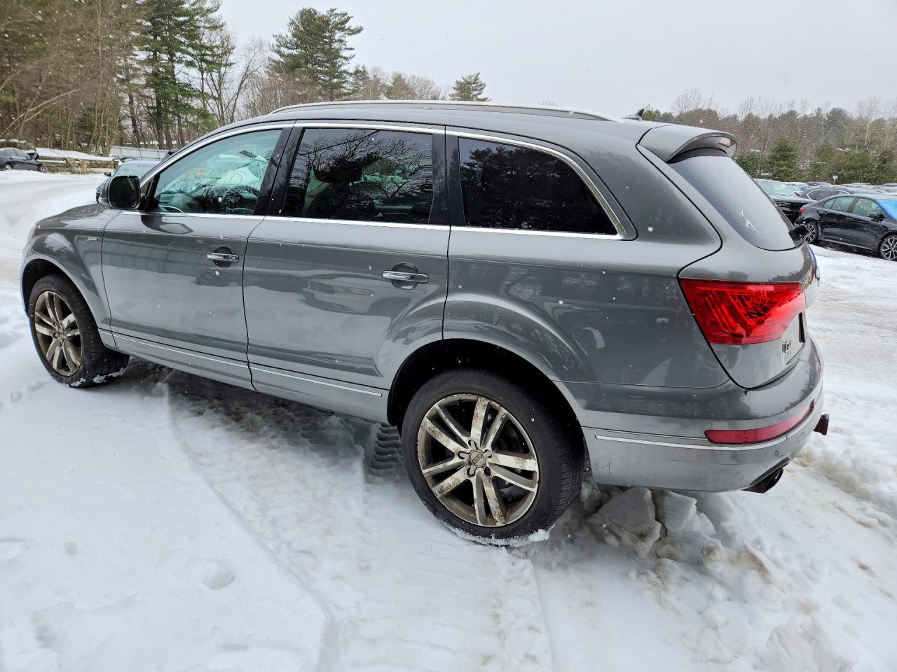 2014 Audi Q7 Premium Plus - Image 2