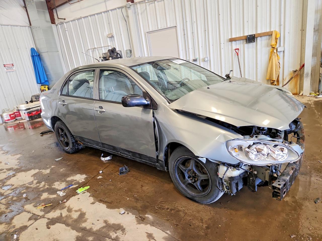 2004 Toyota Corolla Ce - Фото 4
