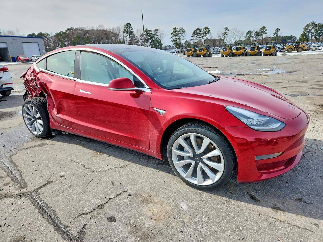 2019 Tesla Model 3 - Фото 4