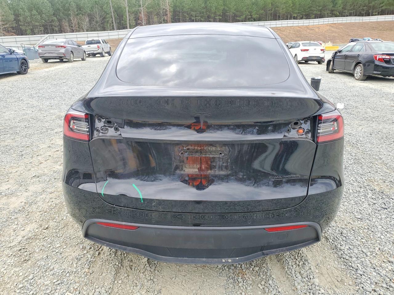 2022 Tesla Model Y - Image 6