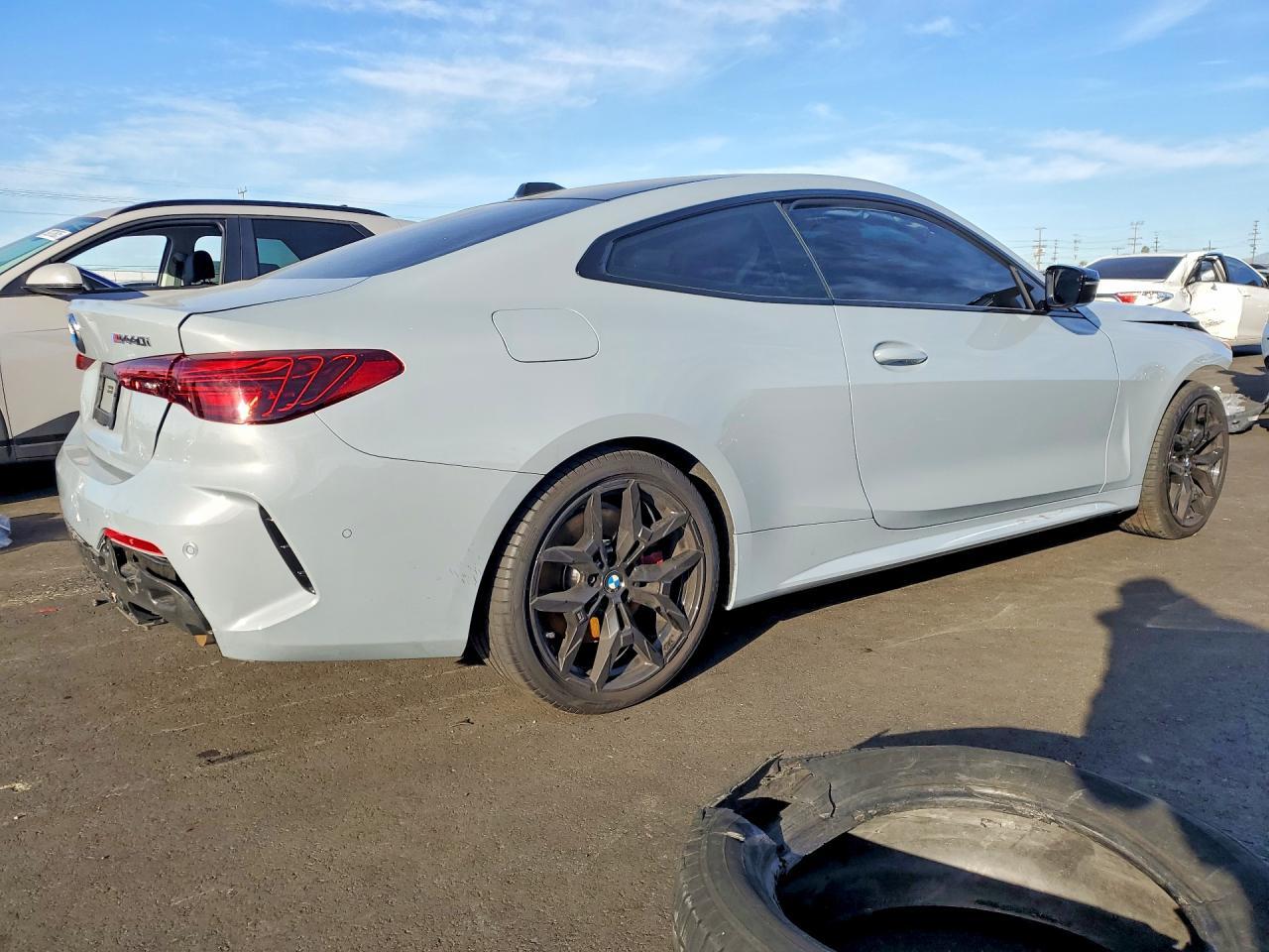 2026 BMW M440Xi - Image 3