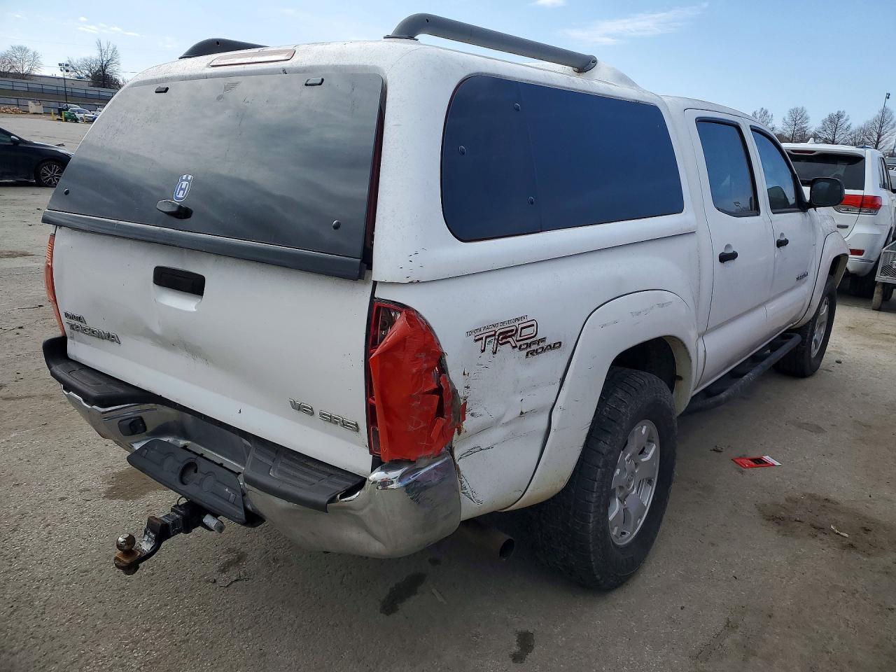 2006 Toyota Tacoma V6 - Фото 3
