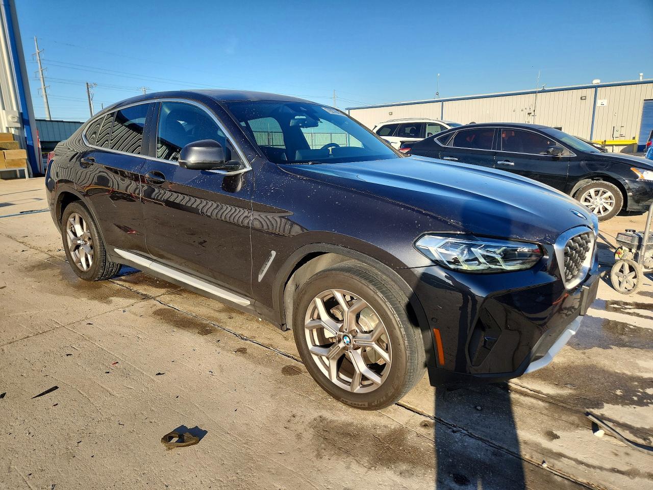 2023 BMW X4 xDrive30I - Image 4