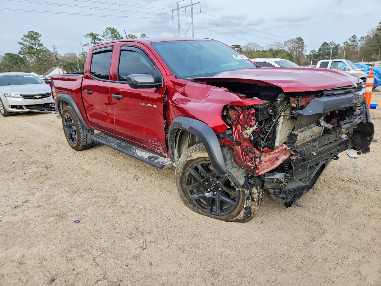 2025 Chevrolet Colorado Trail Boss - Image 4