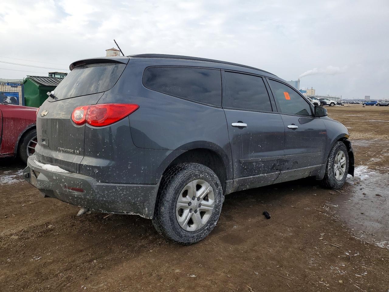 2012 Chevrolet Traverse Ls - Фото 3