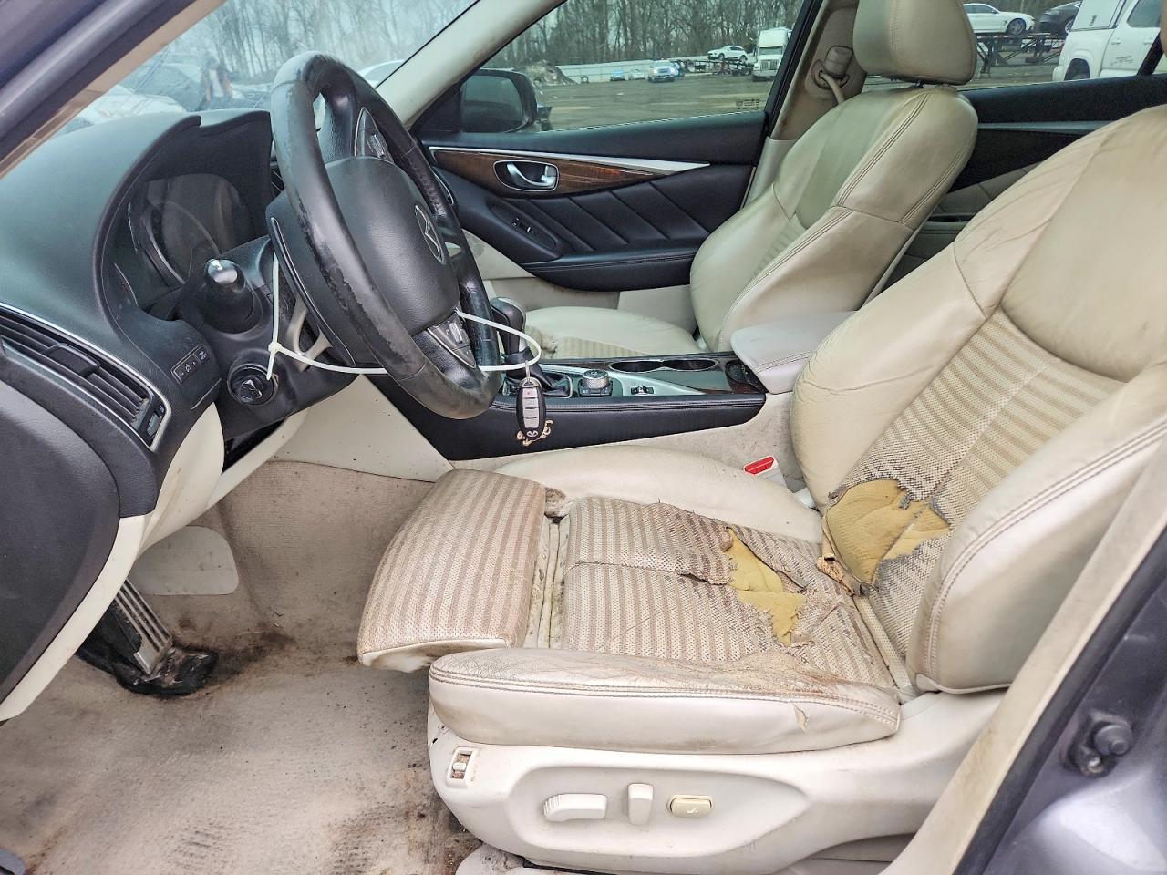 2015 Infiniti Q50 Base - Image 7