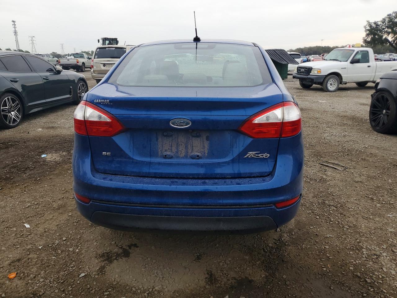 2018 Ford Fiesta Se - Фото 6