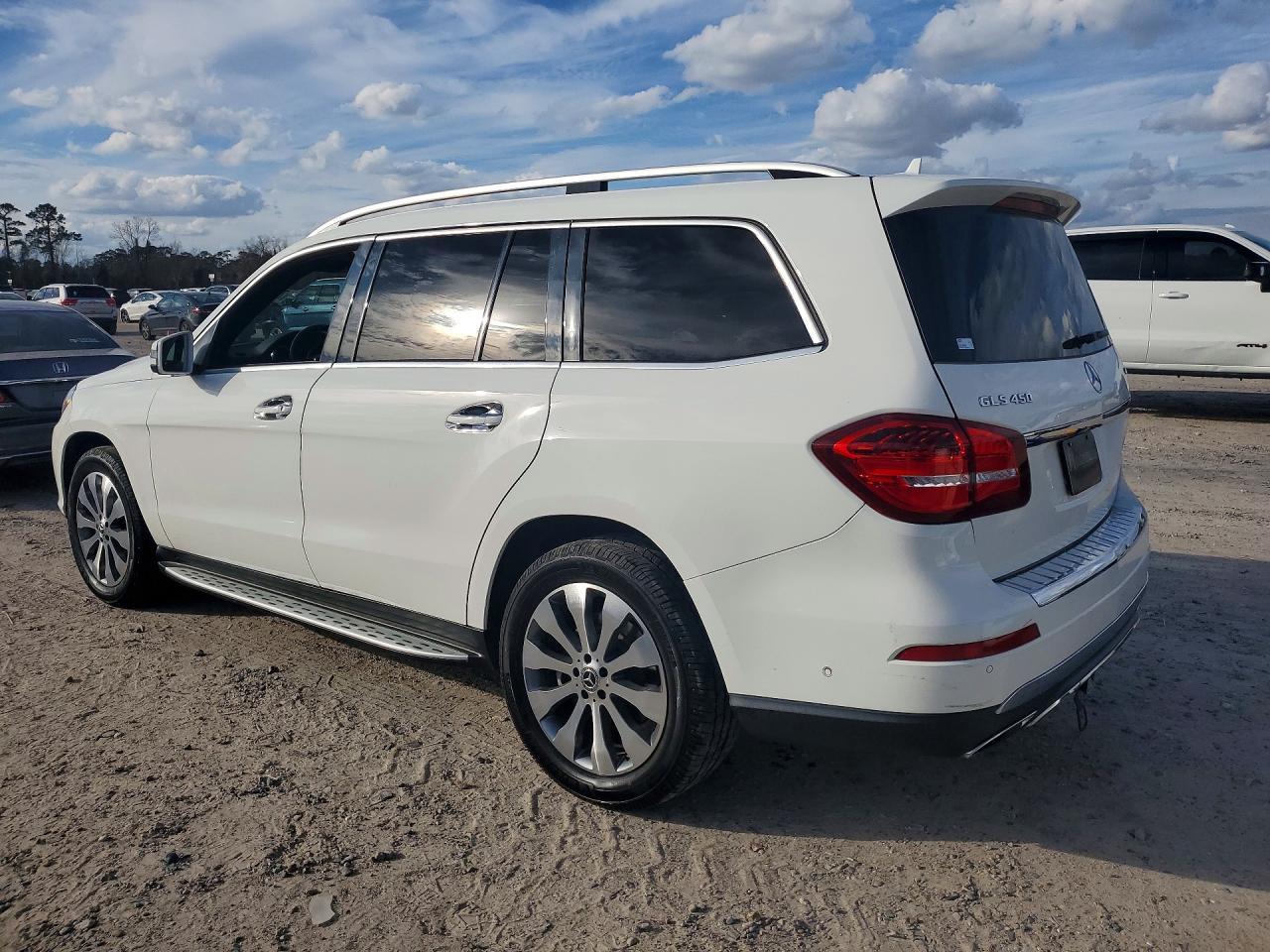 2018 Mercedes-Benz Gls 450 4Matic - Image 2