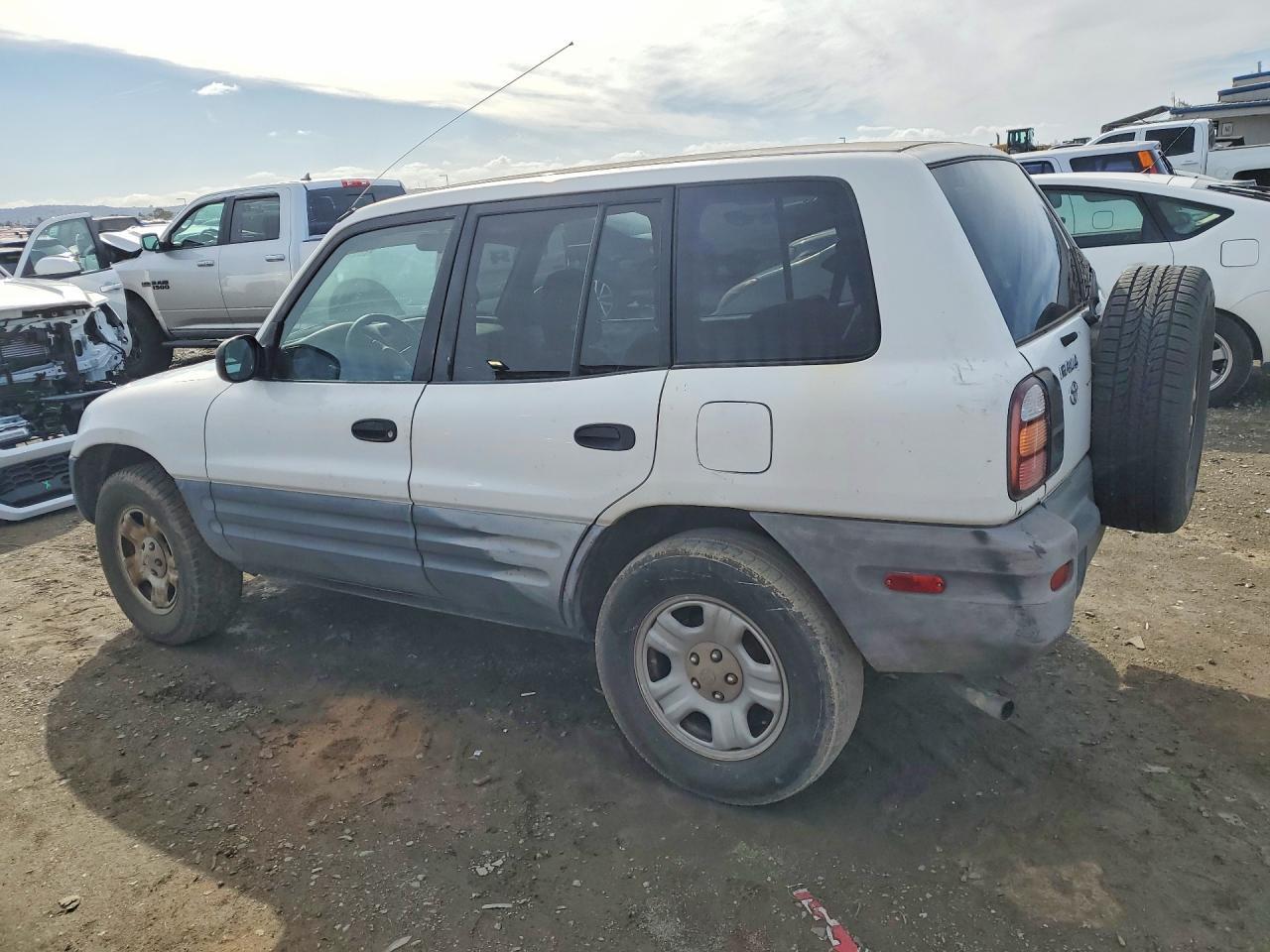 1998 Toyota Rav4 - Фото 2