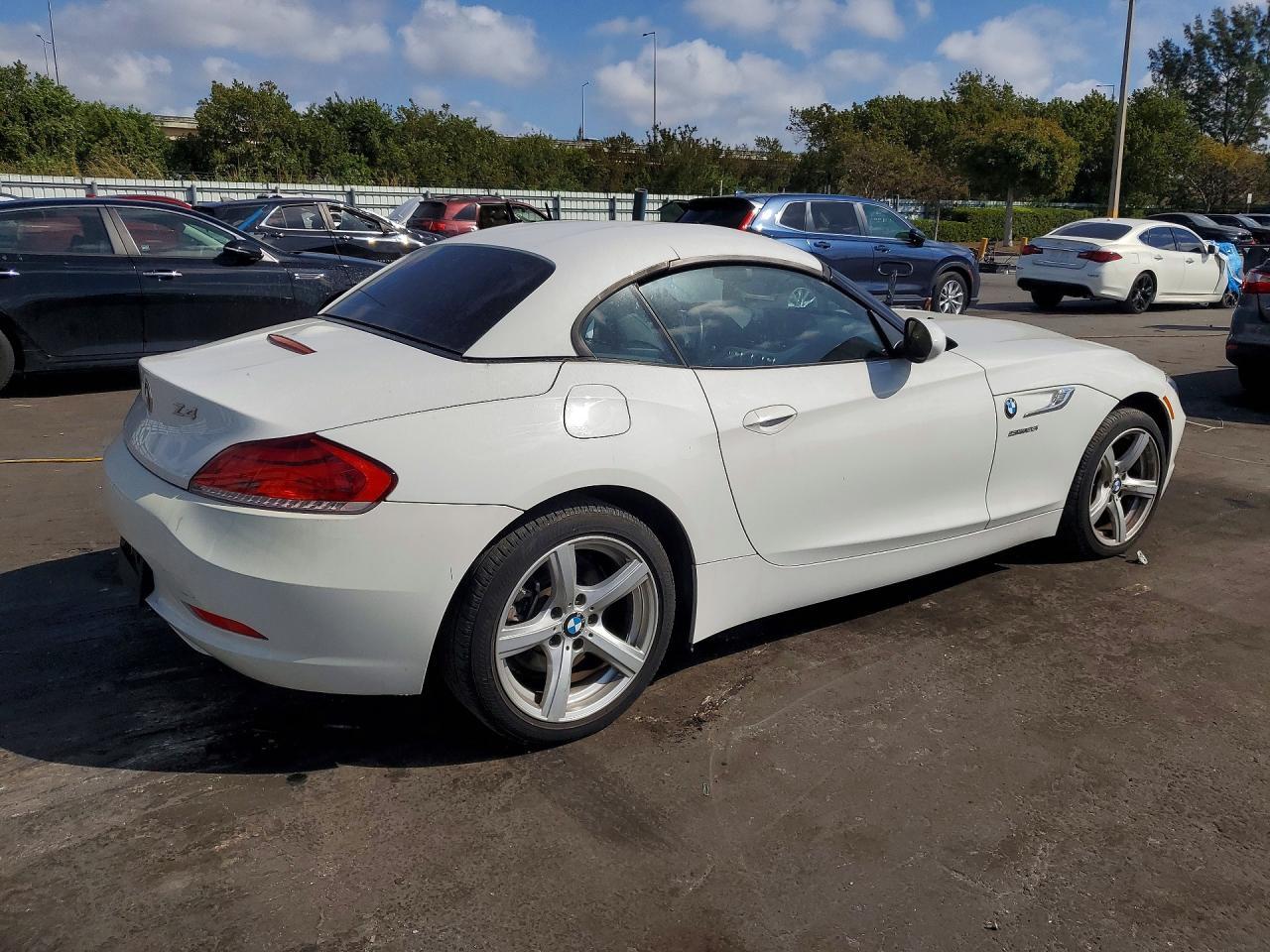 2016 BMW Z4 Sdrive28I - Фото 3