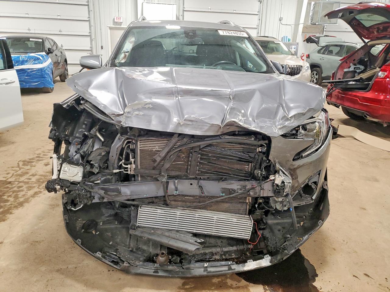 2021 GMC Terrain Slt - Image 5