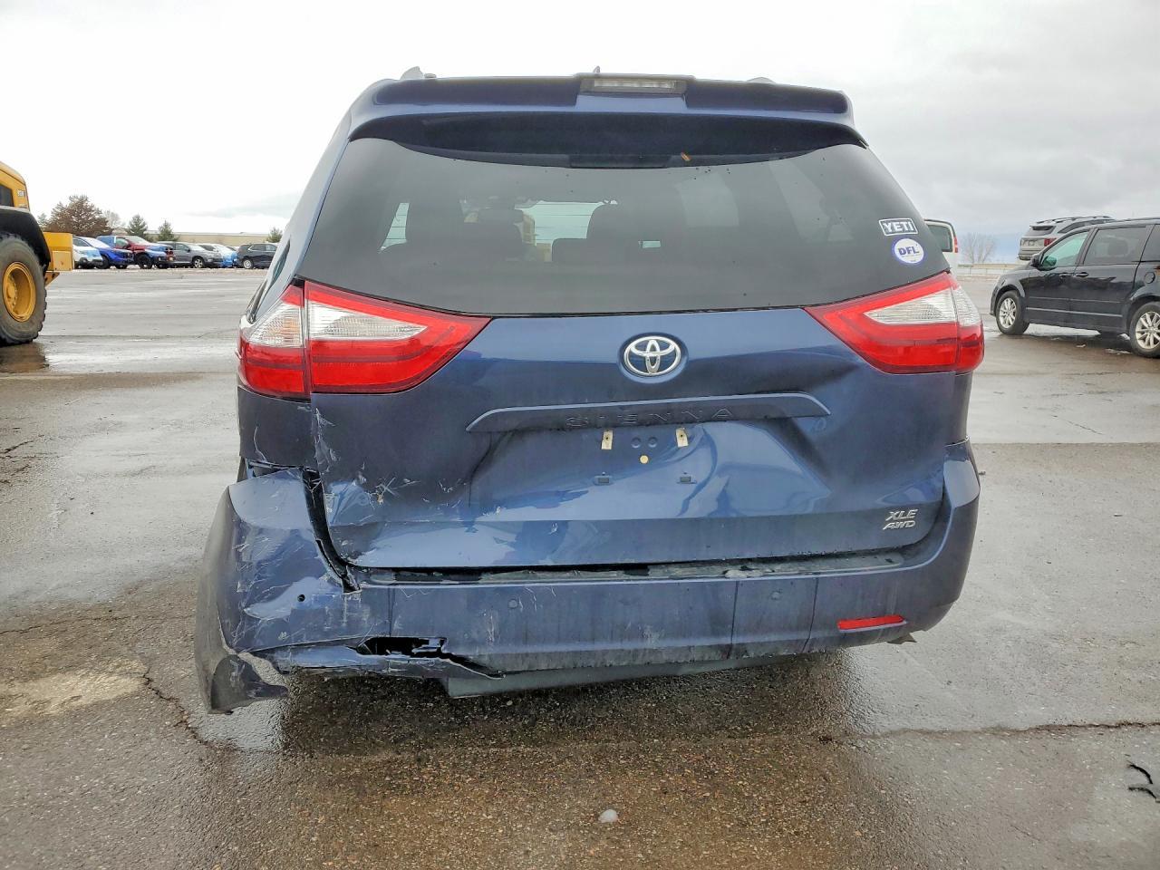 2018 Toyota Sienna Xle - Image 6