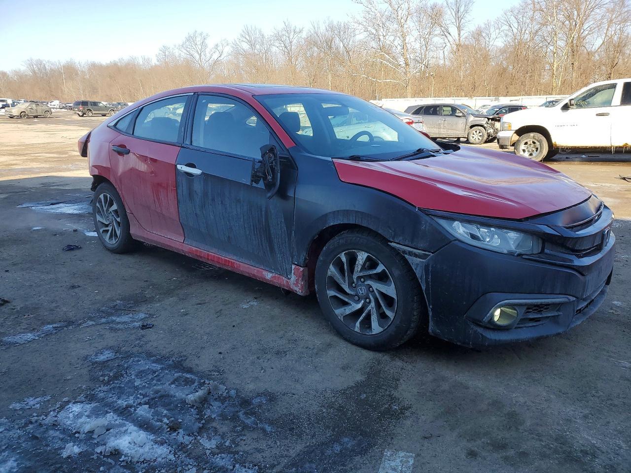 2018 Honda Civic Ex - Image 4