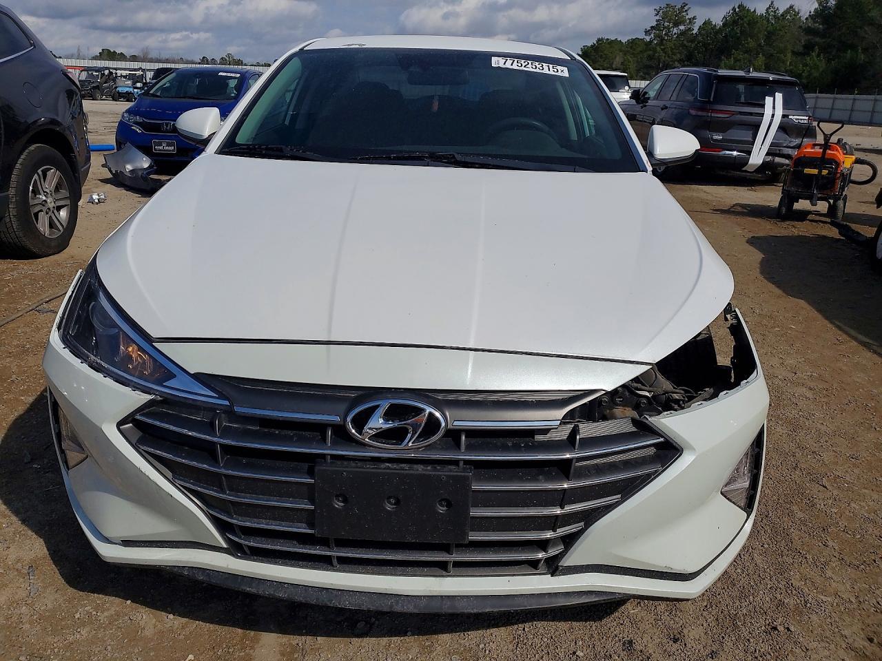 2019 Hyundai Elantra Sel - Image 5