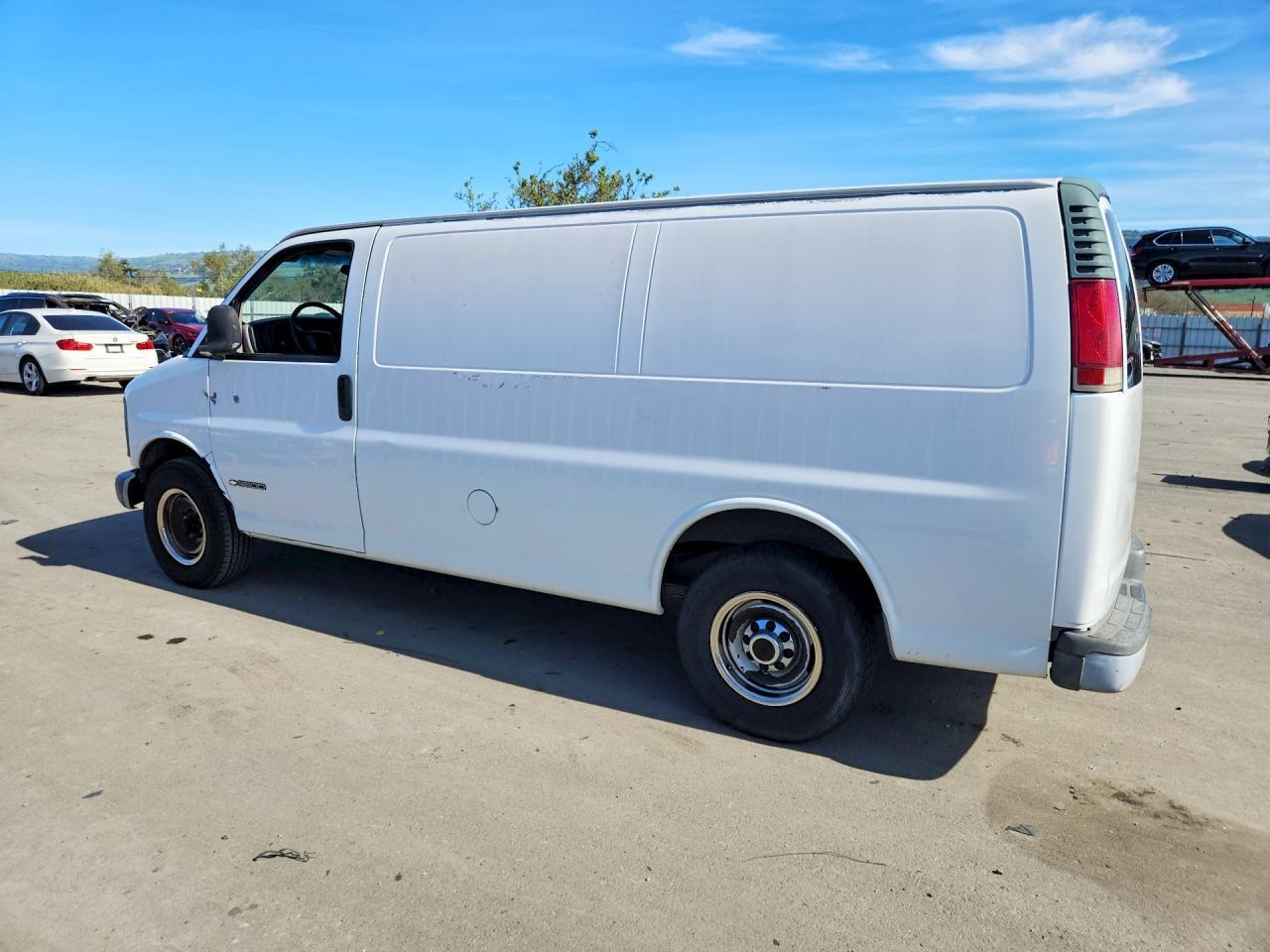1998 Chevrolet Express Delivery Van - Фото 2