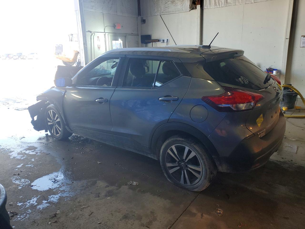 2019 Nissan Kicks S - Фото 2