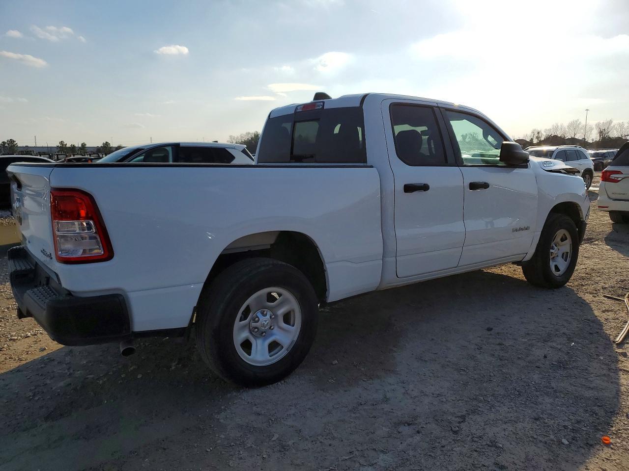 2022 Ram 1500 Tradesman - Image 3