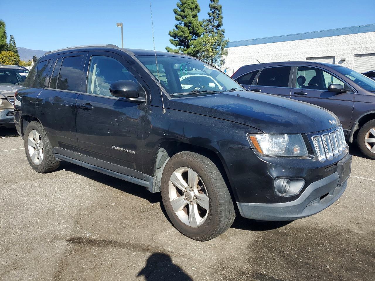 2017 Jeep Compass - Фото 4