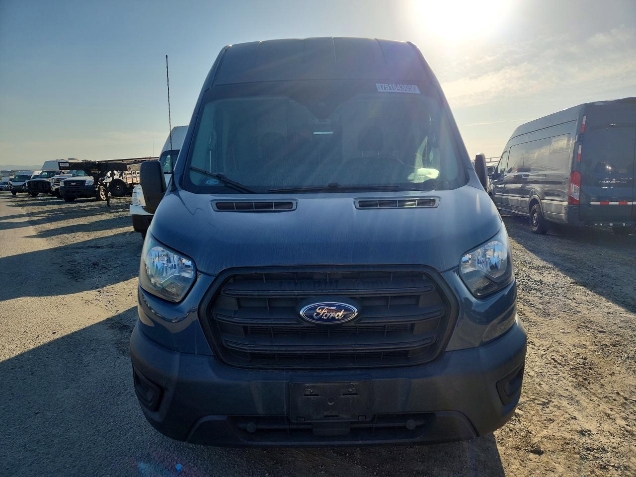 2020 Ford Transit - Delivery Van - Фото 5