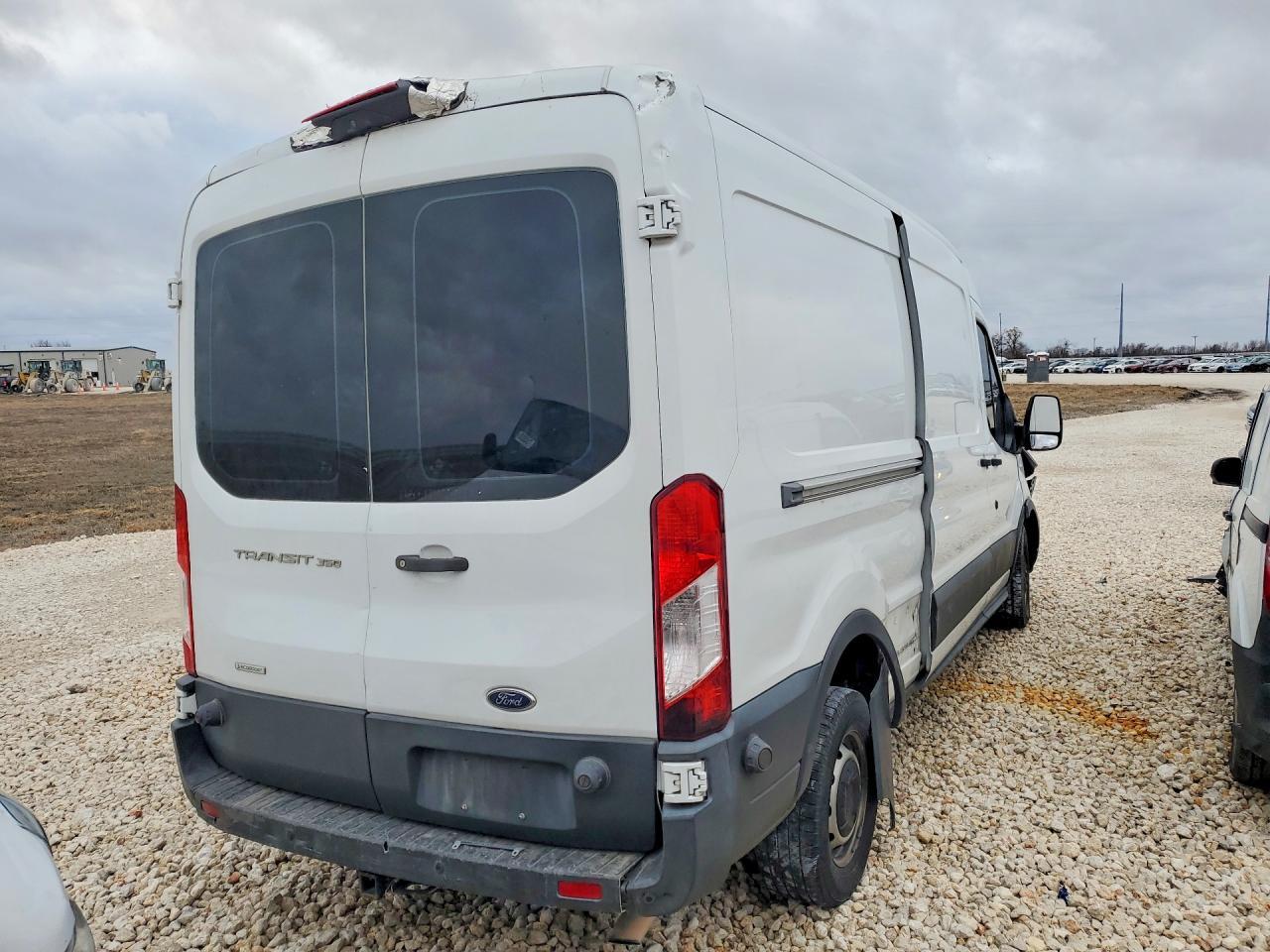 2018 Ford Transit T-350 Delivery Van - Image 3