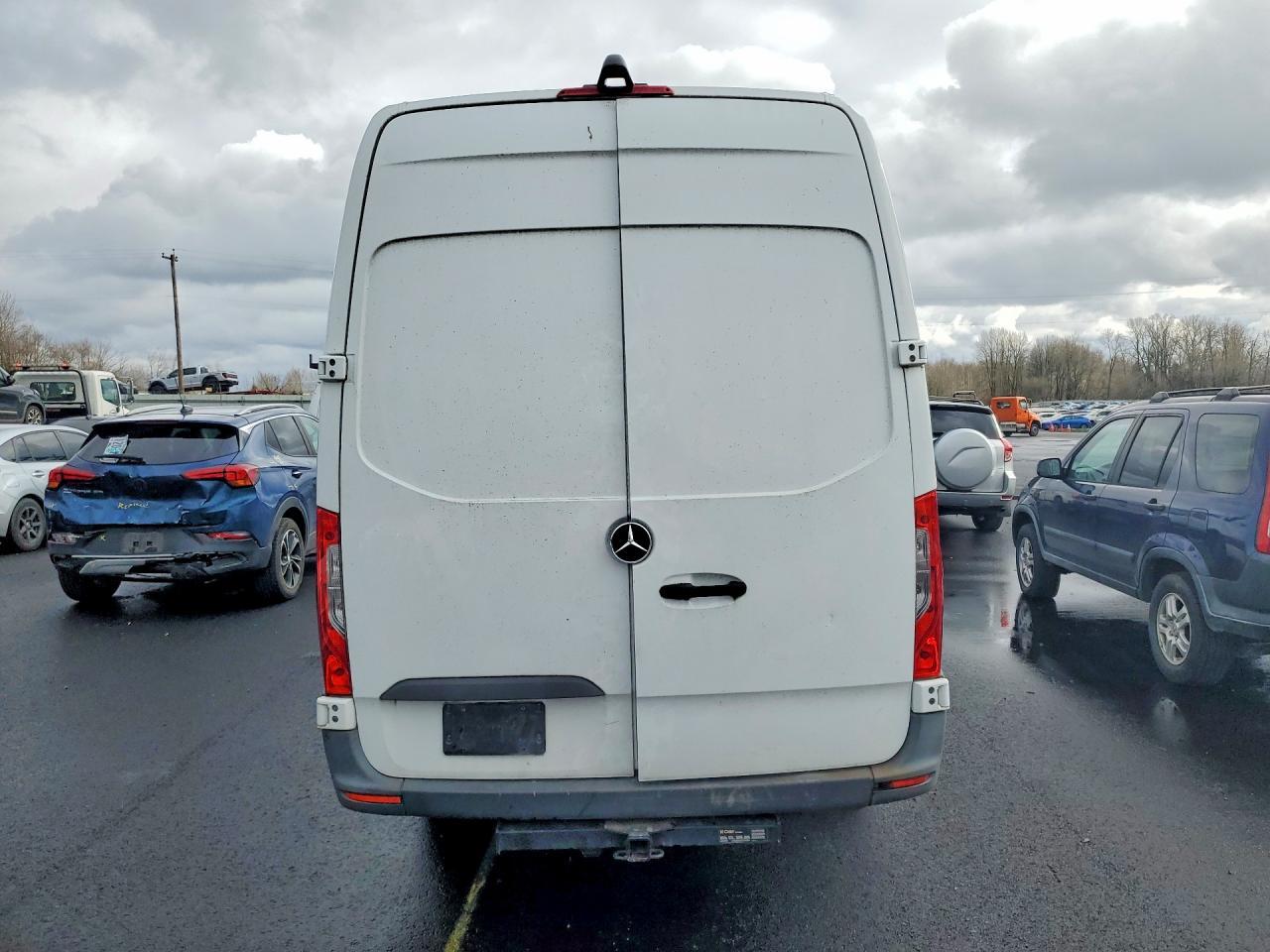 2021 Mercedes-Benz Sprinter 2500 - Фото 6
