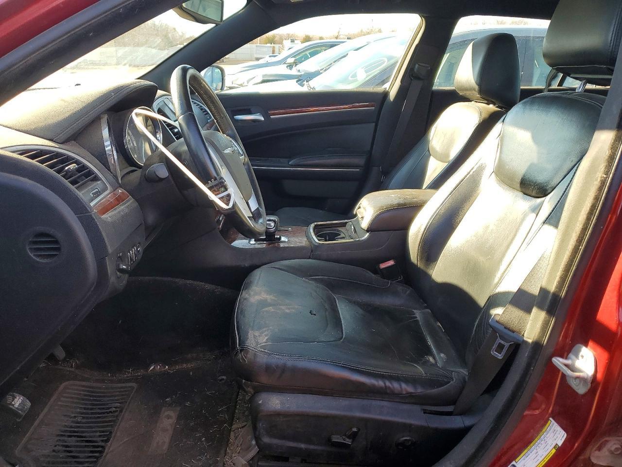 2012 Chrysler 300 Limited - Фото 7