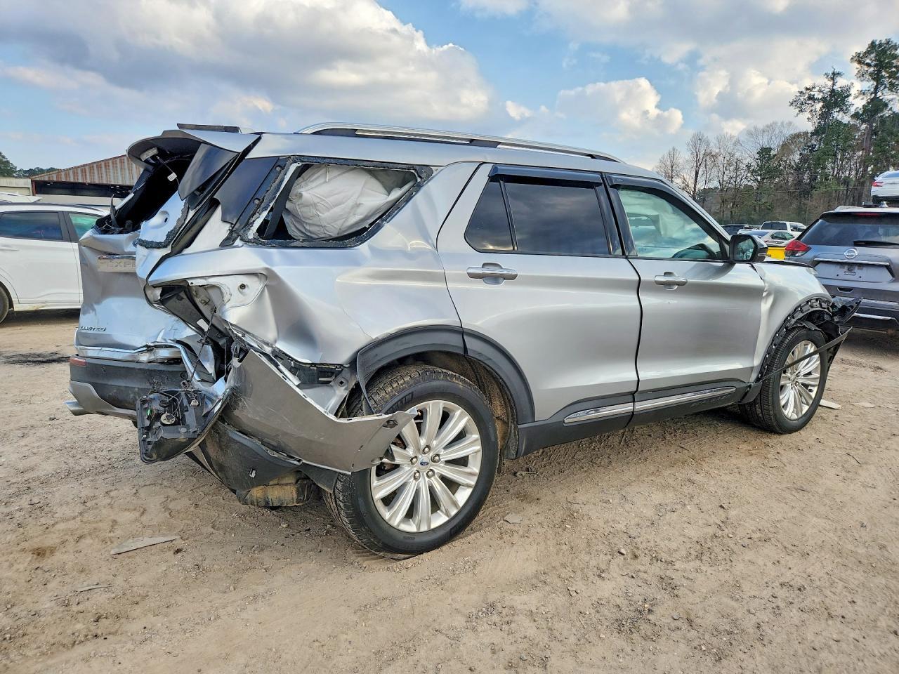2020 Ford Explorer Limited - Фото 3
