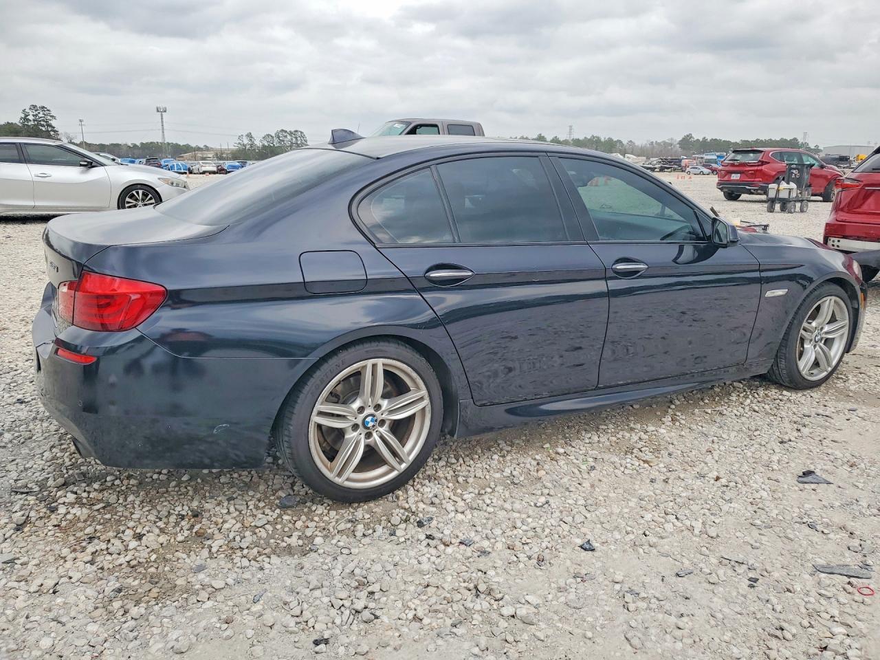 2013 BMW 535 I - Фото 3