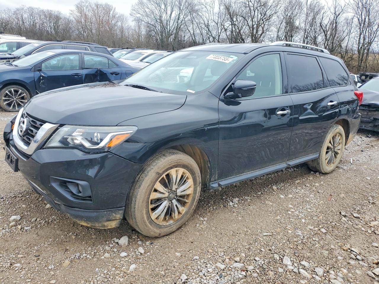2018 Nissan Pathfinder S