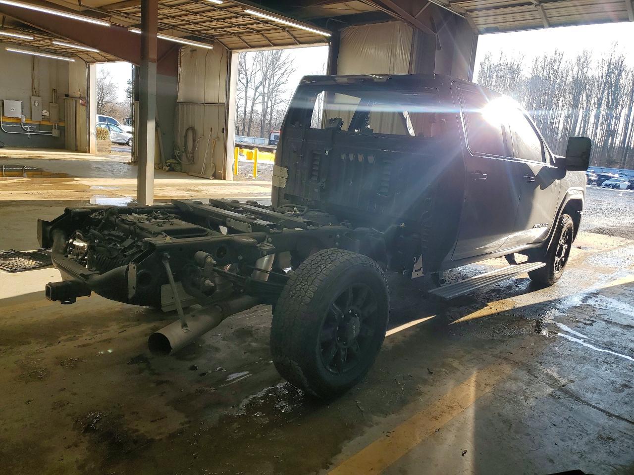 2025 GMC Sierra K2500 At4 - Фото 3